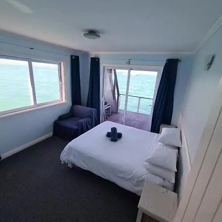 Kraalbaai Lifestyle House Boats Hotel Langebaan Exterior photo