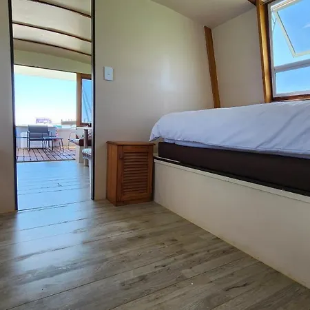 Kraalbaai Lifestyle House Boats Hotel Langebaan Exterior photo