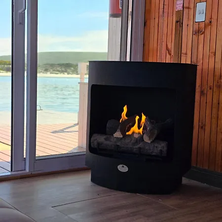 Kraalbaai Lifestyle House Boats Hotel Langebaan Exterior photo