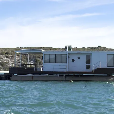 Kraalbaai Lifestyle House Boats Hotel Langebaan Exterior photo