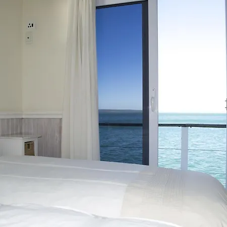 Kraalbaai Lifestyle House Boats Hotel Langebaan Exterior photo