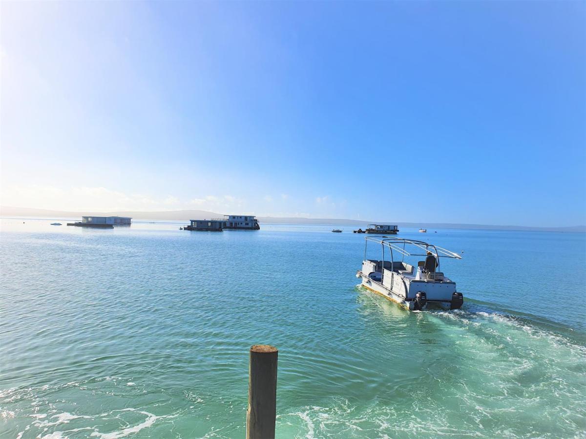 Kraalbaai Lifestyle House Boats * Langebaan