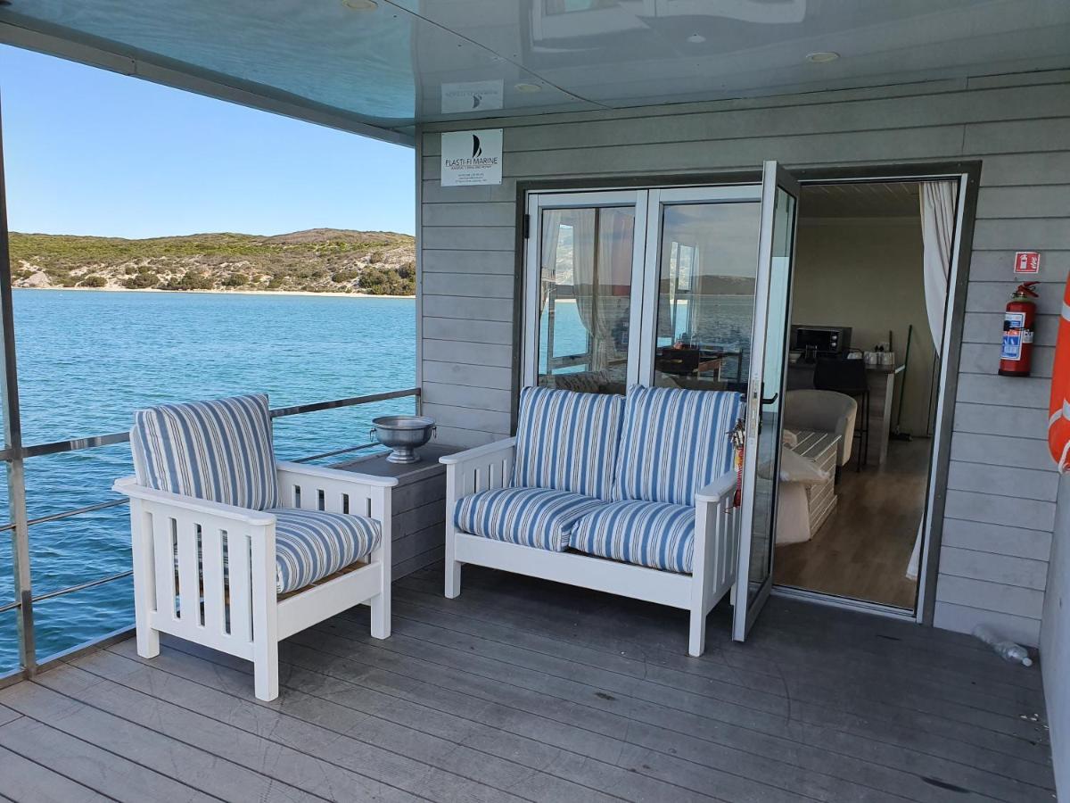 Kraalbaai Lifestyle House Boats Langebaan