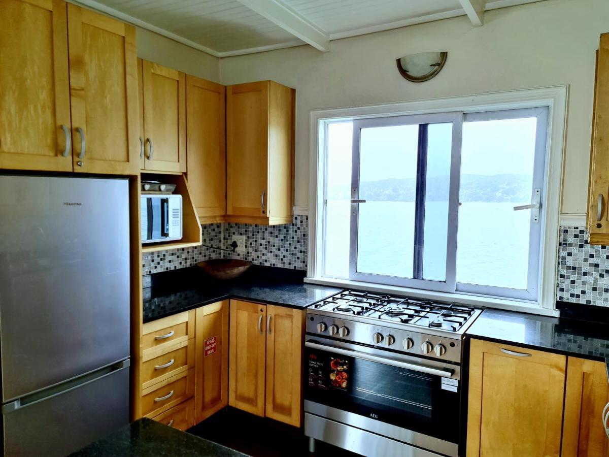 Kraalbaai Lifestyle House Boats * Langebaan
