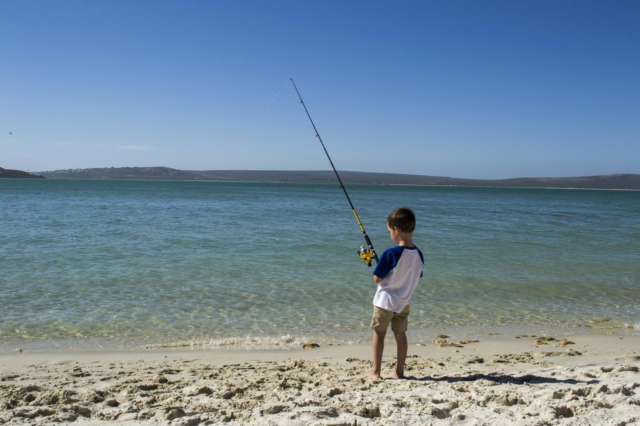 Kraalbaai Lifestyle House Boats Botel *